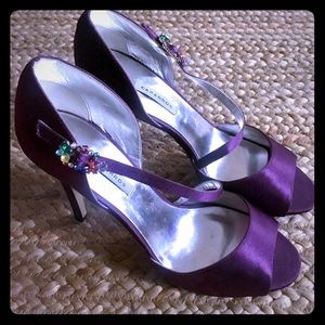 Caparros Purple satin heels